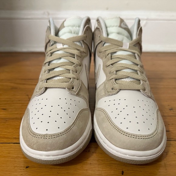 Nike dunk high sand Sz 7 - Picture 3 of 16